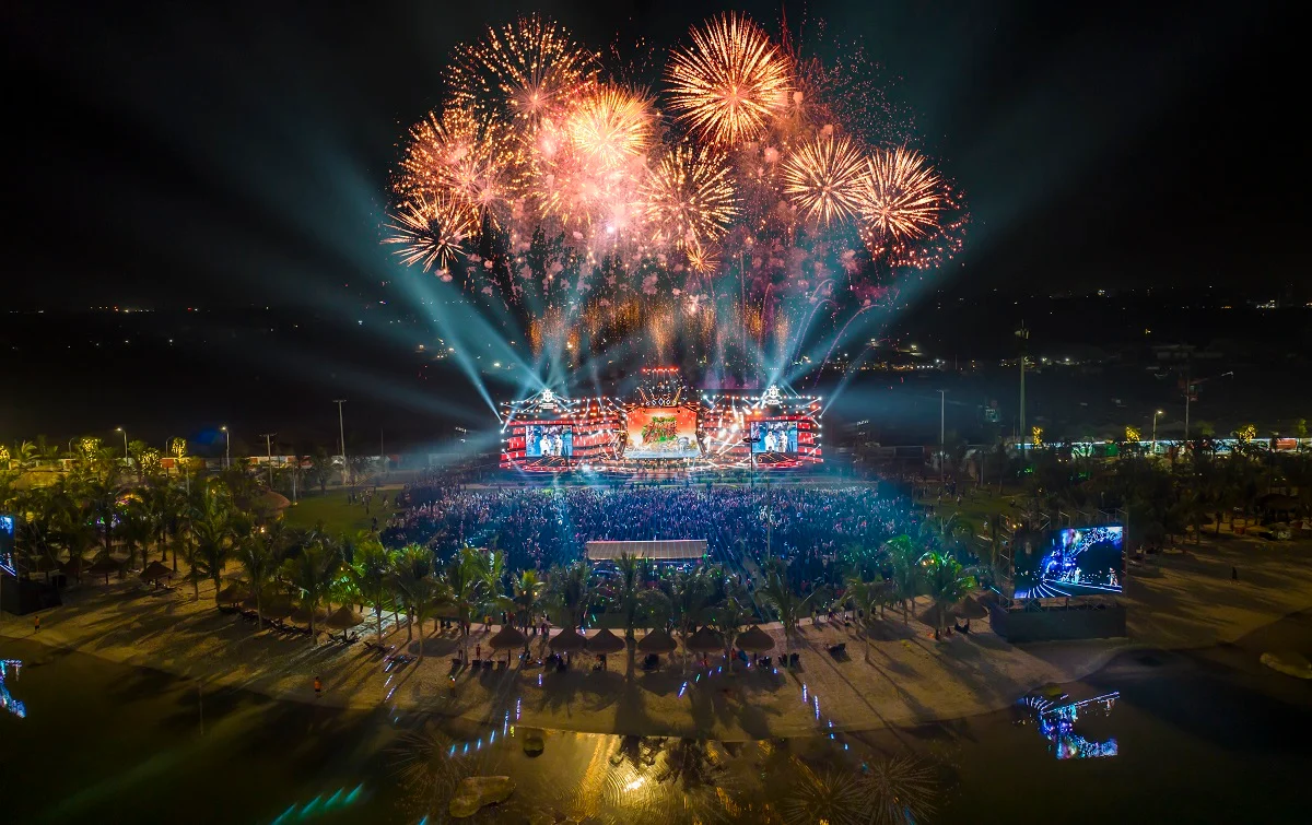 View ngắm pháo hoa tại Bery Home